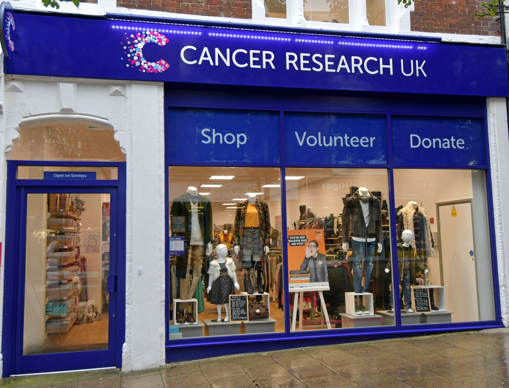Cancer Research UK urges Hertfordshire residents to get behind them by donating their lockdown de-clutter as charity shops re-open
