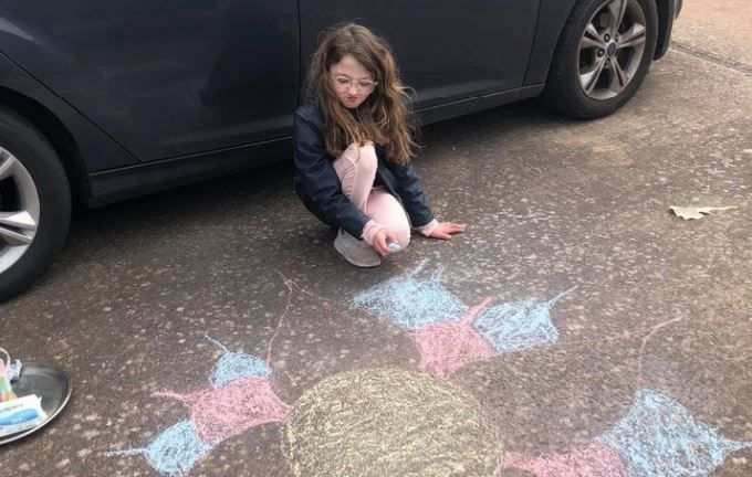 Cheerful chalk messages brighten up life on Torbay's pavements