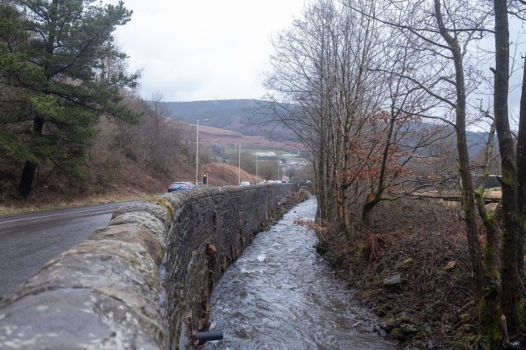 Repairs to begin on final phase of Blaen-y-Cwm Road river wall