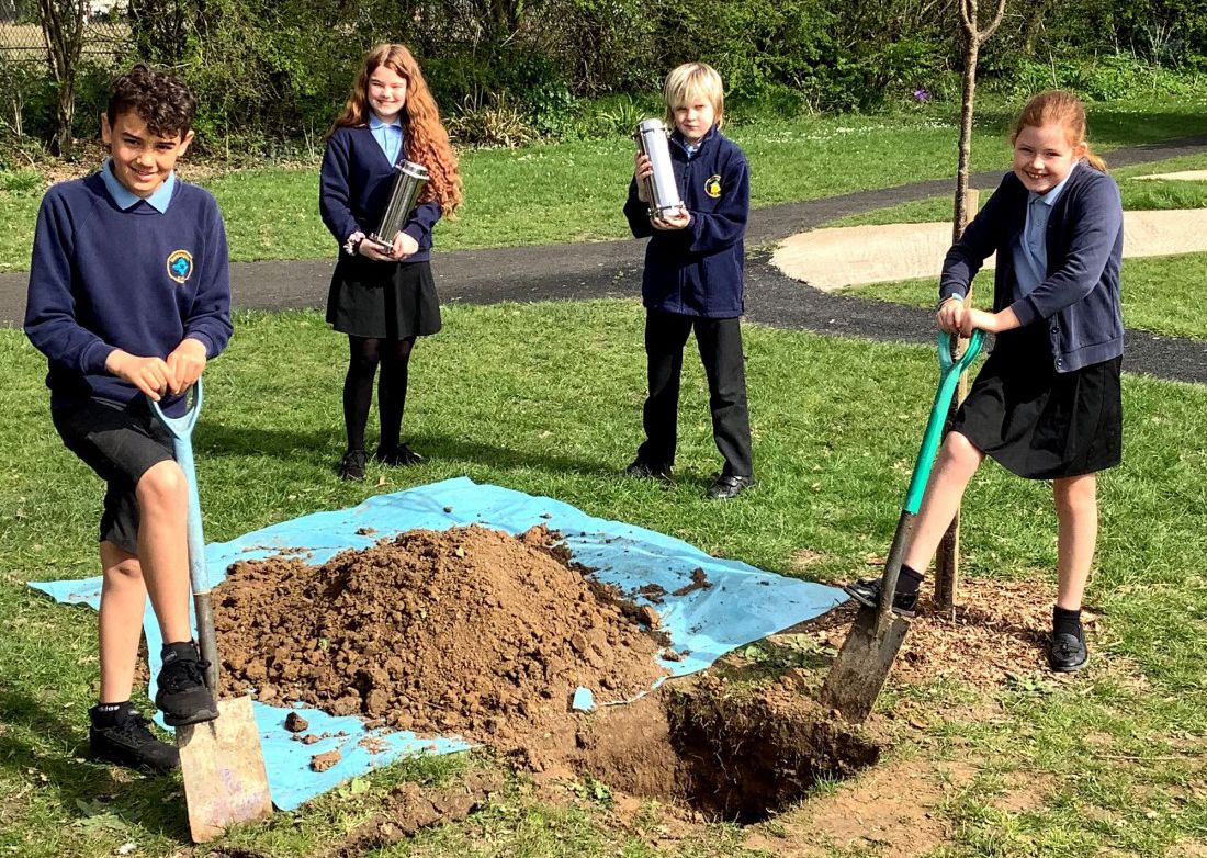Ramsgate pupils bury 'pandemic time capsules' for future generations