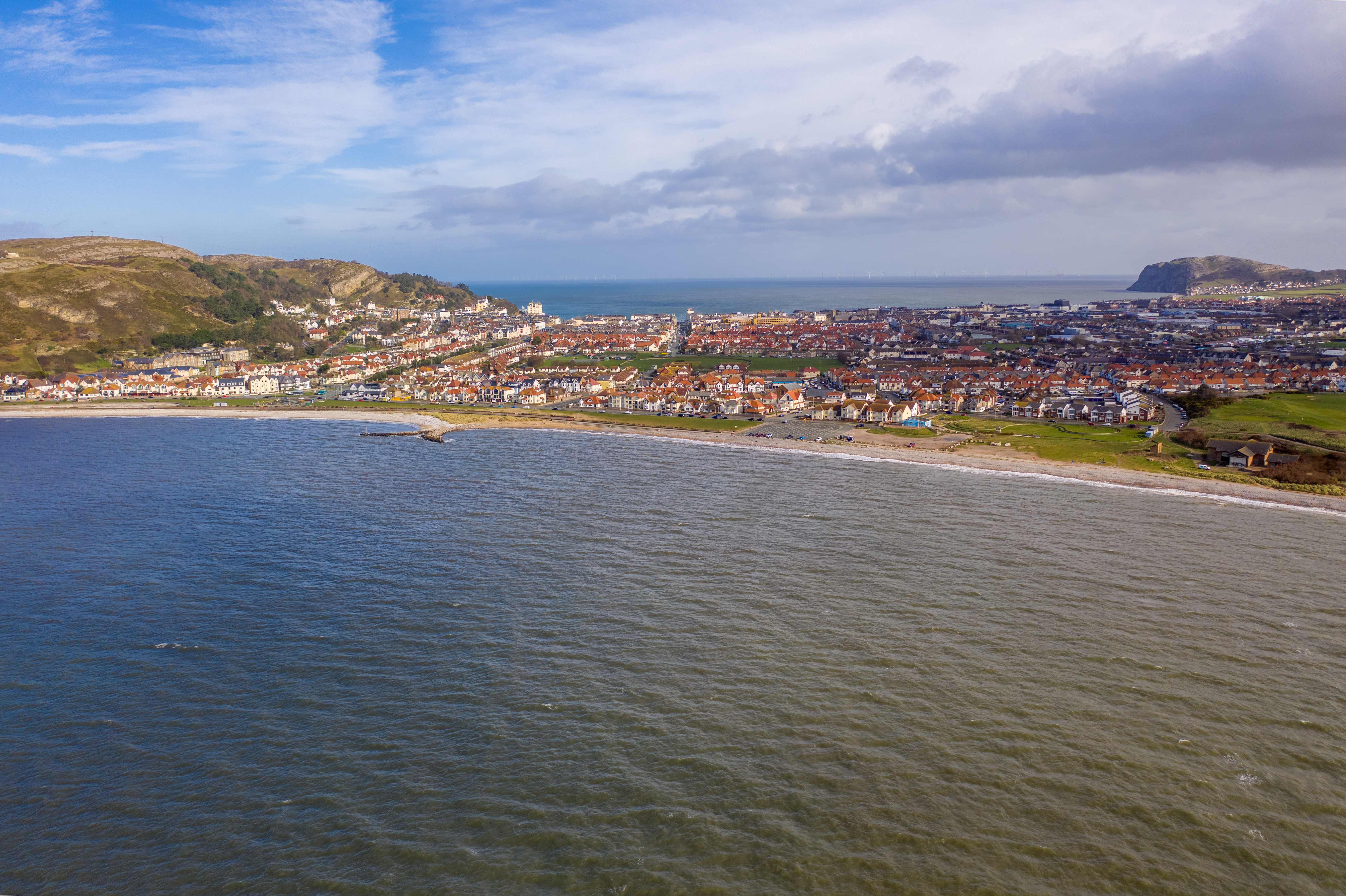 RNLI in Wales issues warning ahead of Spring tides
