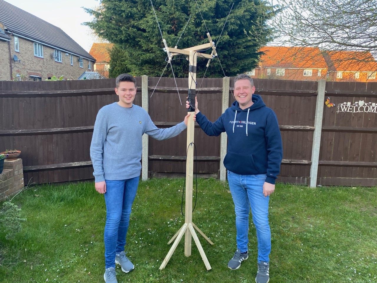 Stevenage pupil builds antenna to receive images from space
