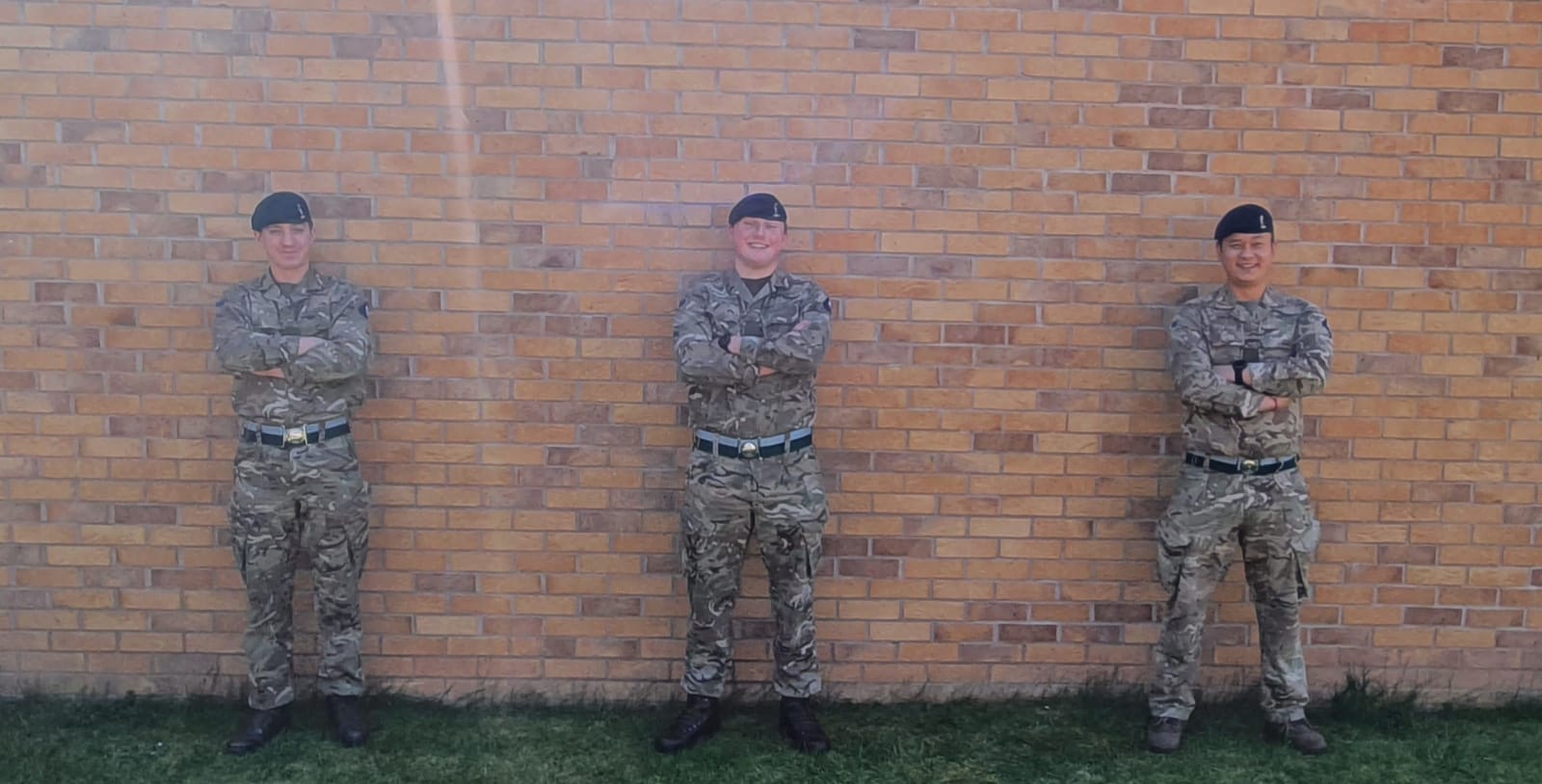 Captain Sir Tom Moore inspires Royal Signals soldiers to raise money for Royal Star & Garter