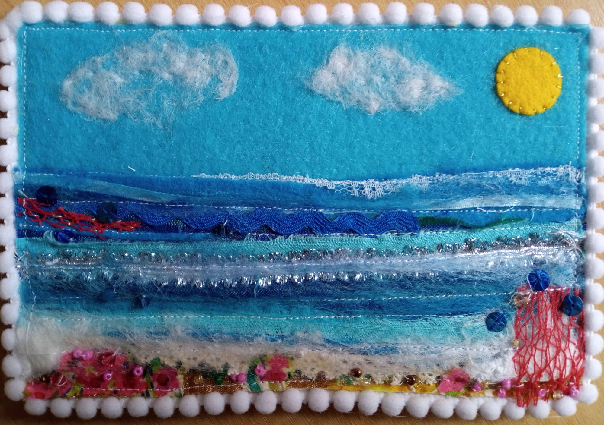 Chelmsford Cathedral launches fabric postcard project