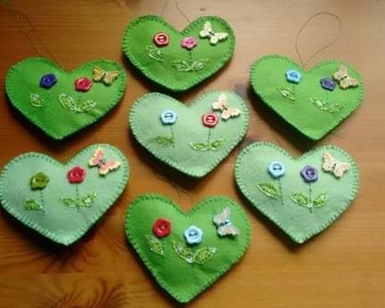 Craftivists get creative to urge climate bill support