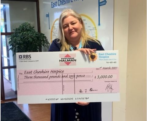 Cash boost for Macclesfield hospice to help support the community