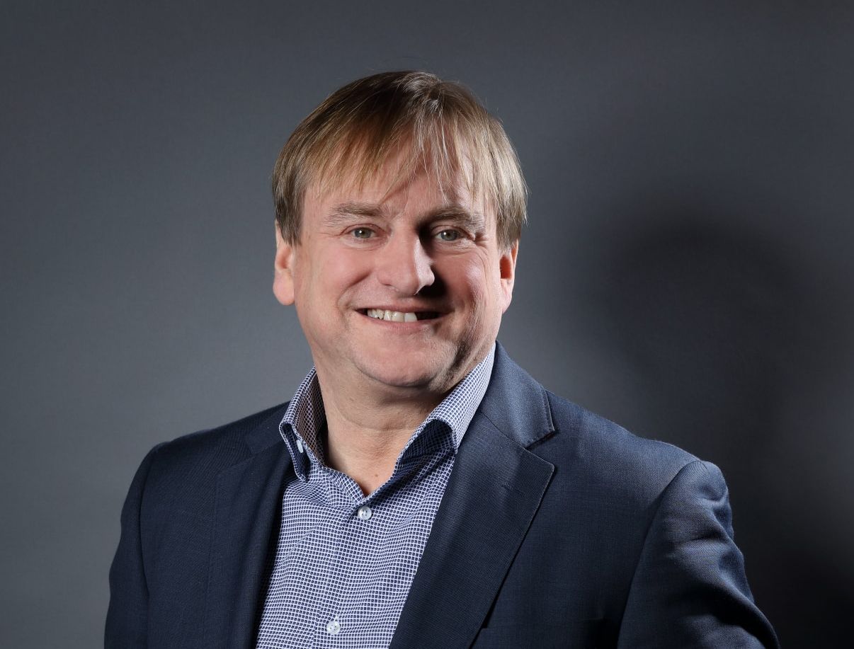 Management buyout ushers in new era at card manufacturer