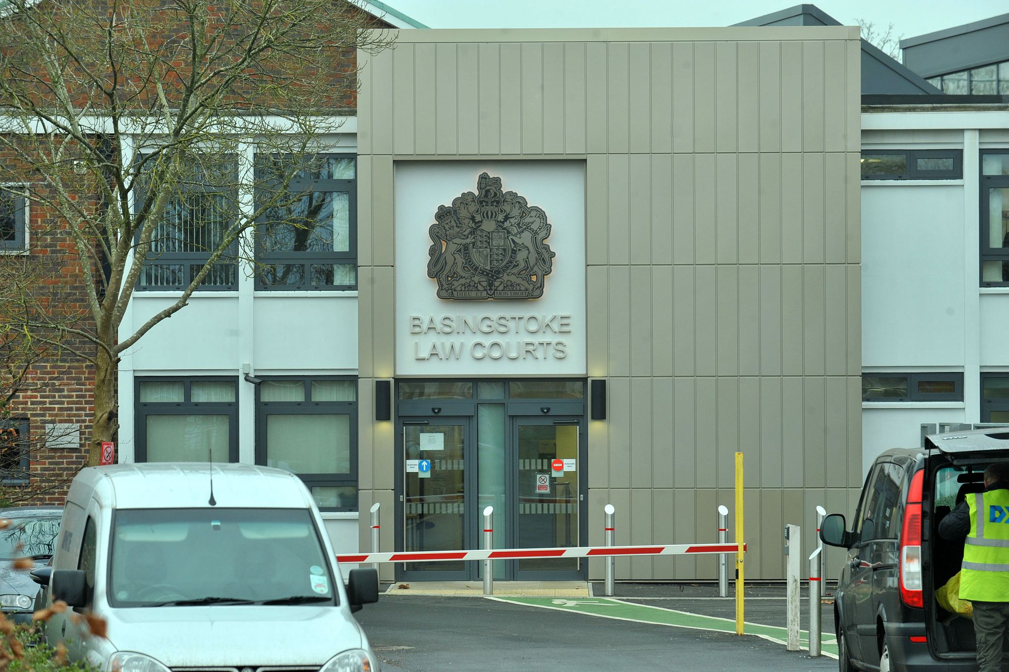 Aldershot pub director fined over £2,000 for breaching coronavirus laws