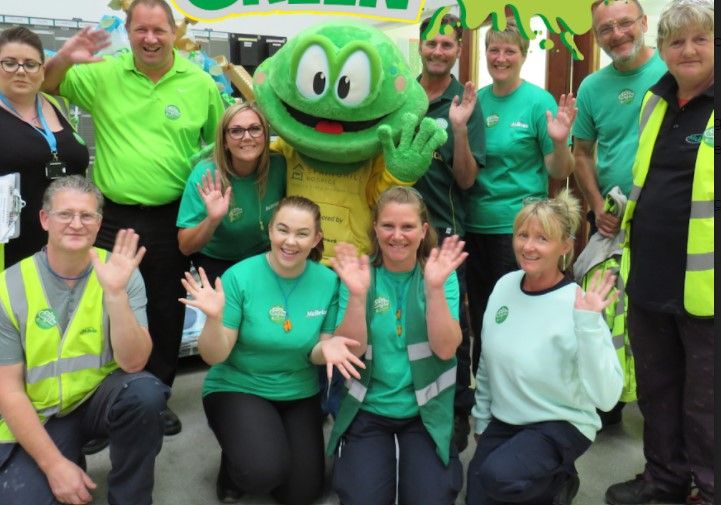 Manufacturer donates washing machines to hospice