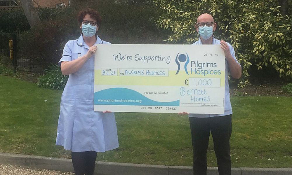 Kent housebuilder donates £1000 to Pilgrims Hospices