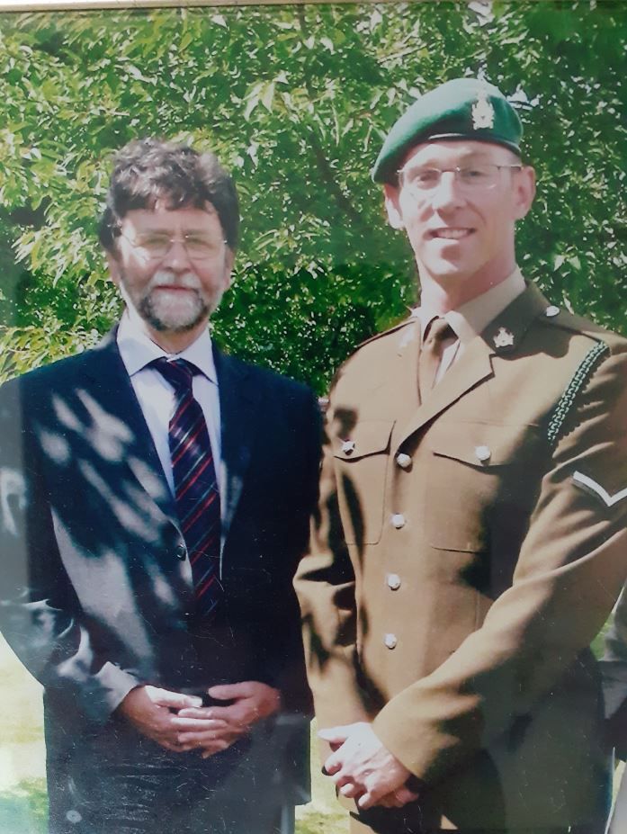 Former soldier organises eight-mile ‘Sabre Challenge’ to support Rossendale Hospice