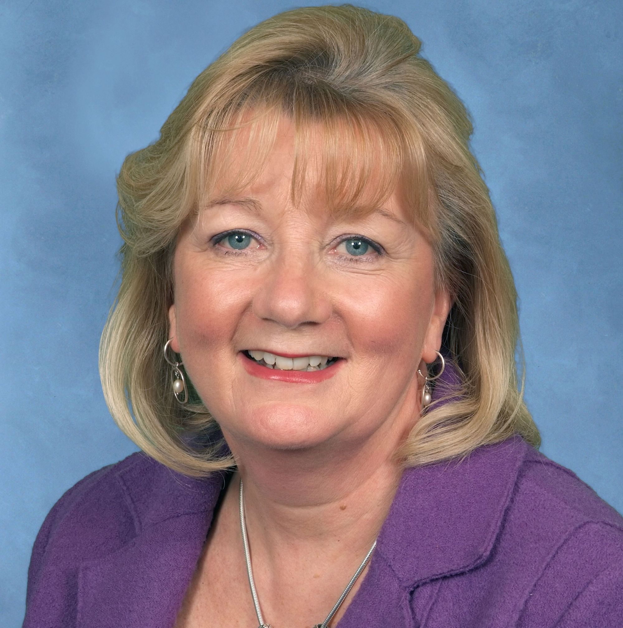 Inspirational Wallasey headteacher honoured in prestigious teaching award