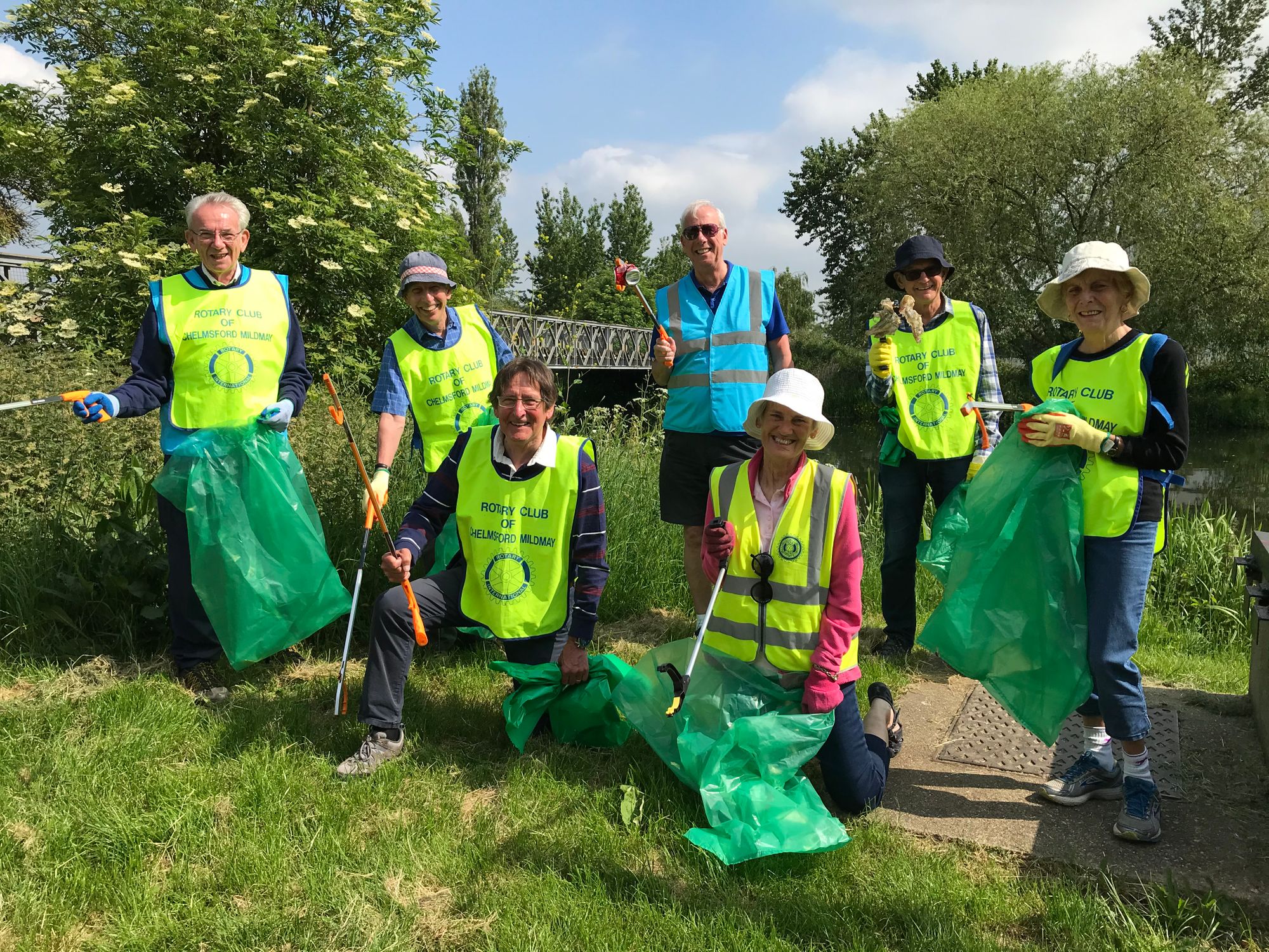 Chelmsford Mildmay Rotary Club help keep city tidy