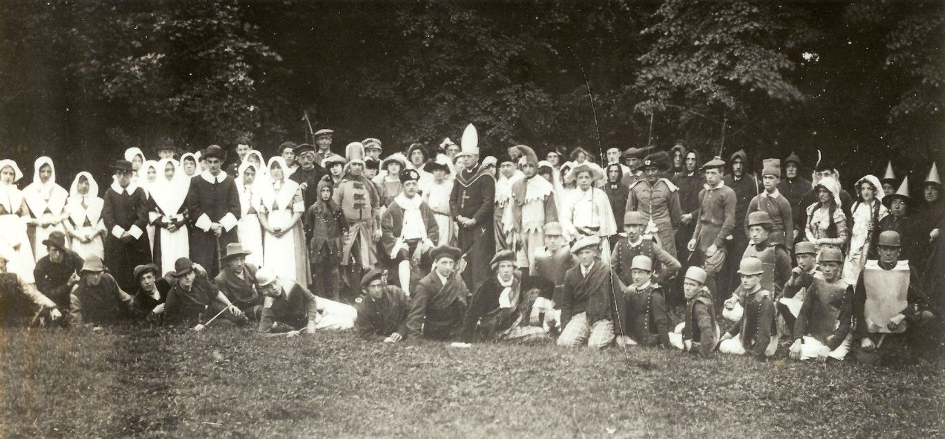 Rossendale village pageant hit the headlines 100 years ago