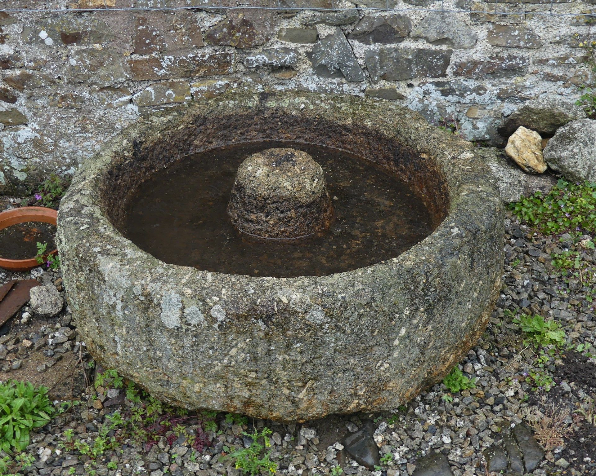 Traditional farm troughs from Fremington go up for auction