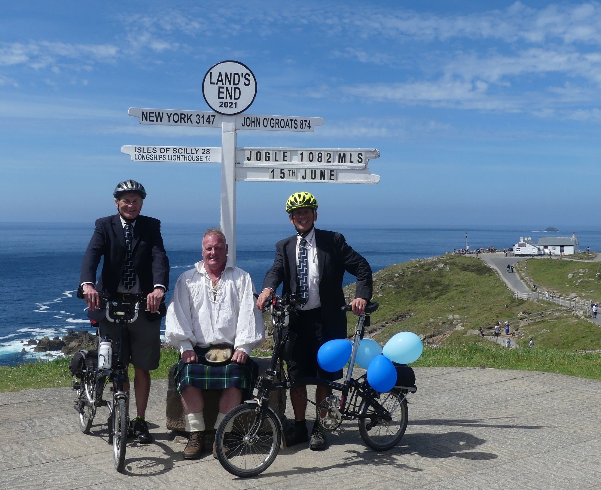 Royal Navy reservists complete John O' Groats to Land's End charity challenge on folding bikes