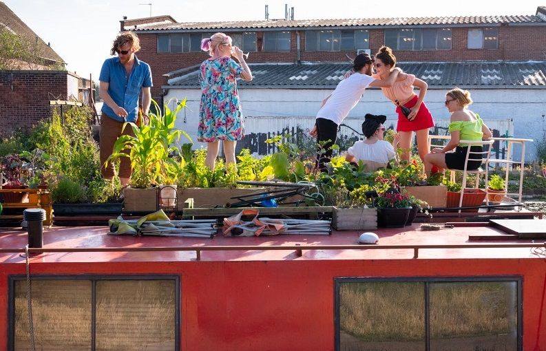 Colourful life along 2,000 miles of waterways showcased in summer exhibition