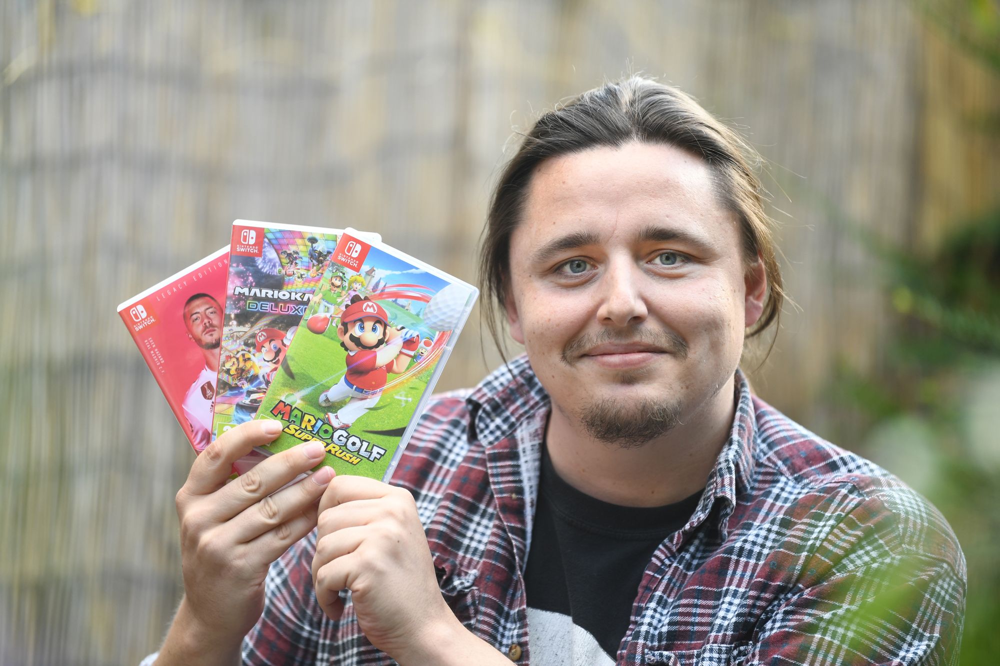 Cambridge man sets up game swapping service after losing chef job during pandemic