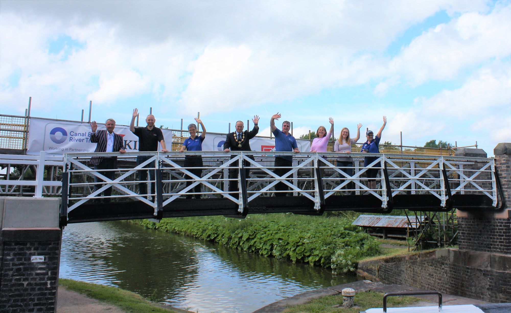 Pedestrians welcomed again on Historic Grade II Listed footbridge after restoration completed