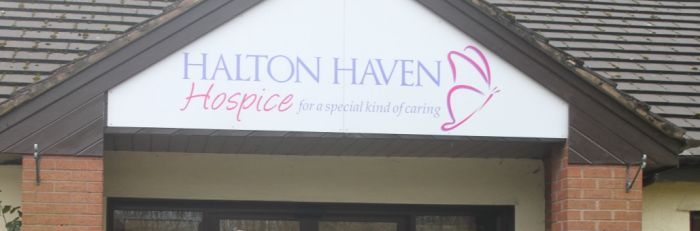 Widnes Wild Ice Hockey Club join forces with Halton Hospice
