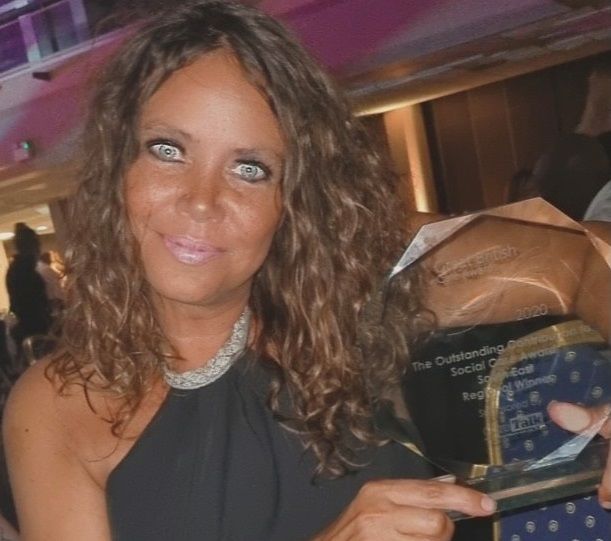Bluebird Care Fareham owner brings home prestigious award