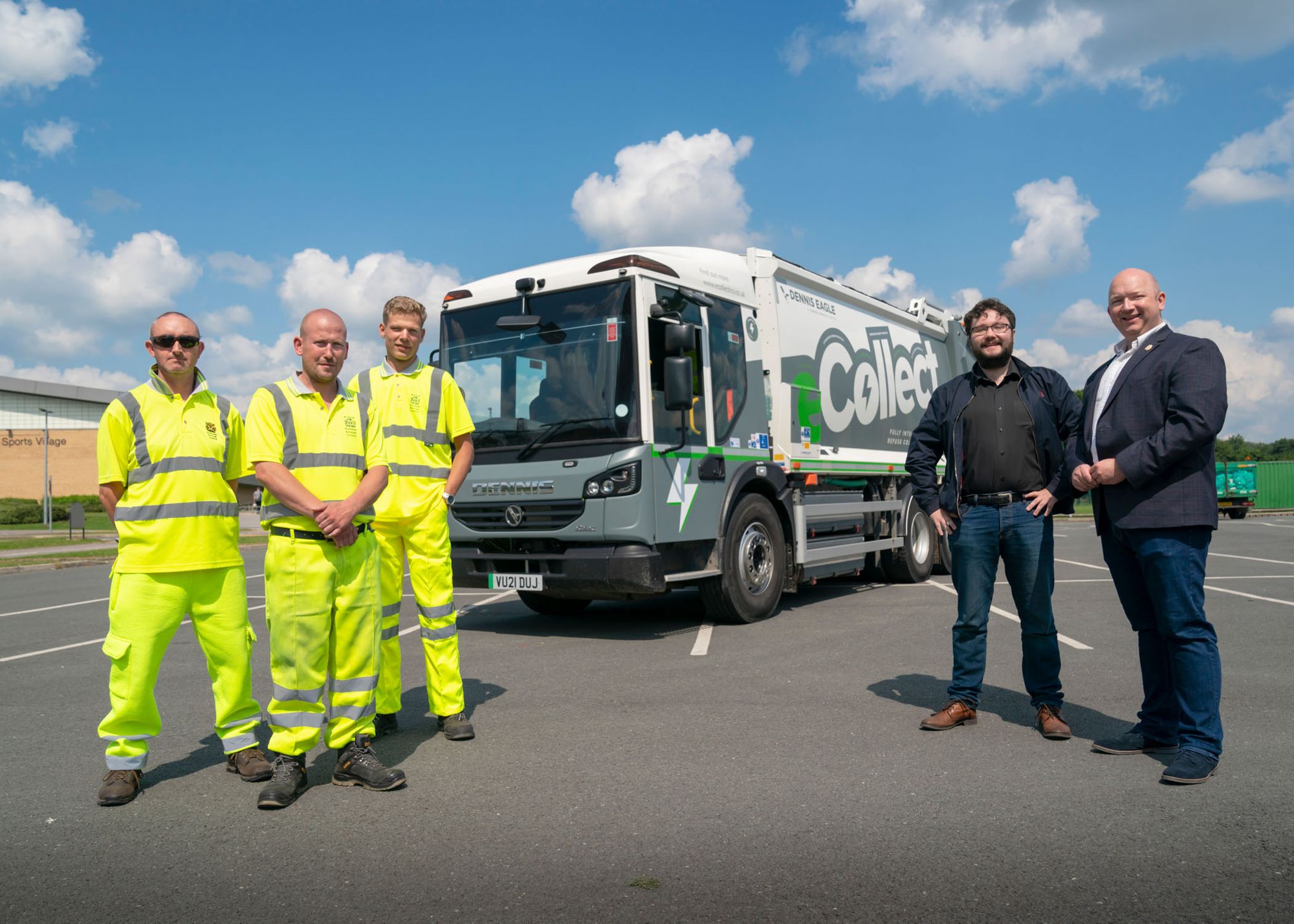 Council plugged into new electric refuse collection vehicle