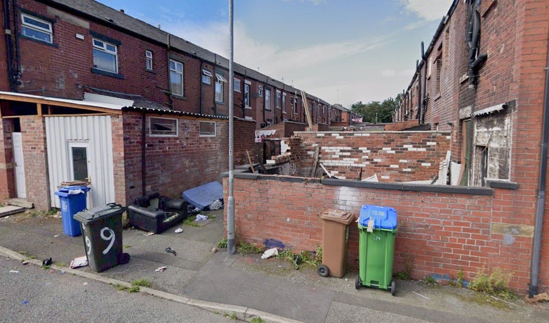 Alleygates proposed in Rochdale in crackdown on fly-tipping and burglaries