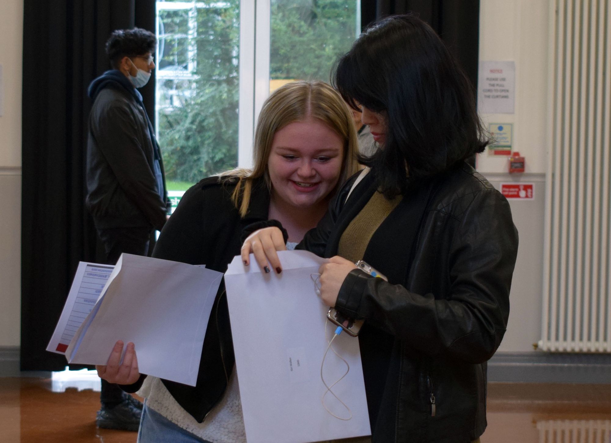 Hazel Grove High School students achieve excellent results in an extraordinary year