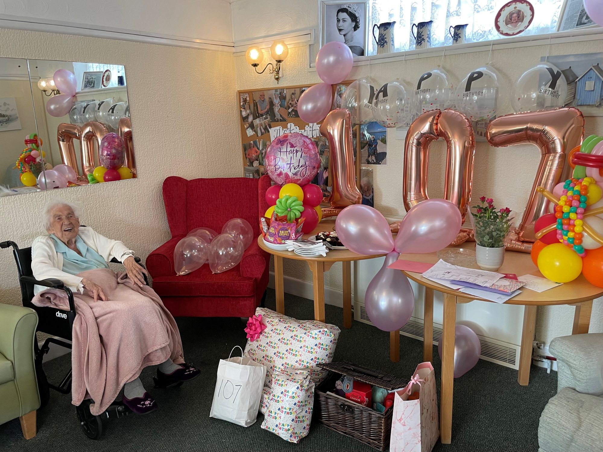 Dorset care home resident celebrates her 107th birthday with family and friends