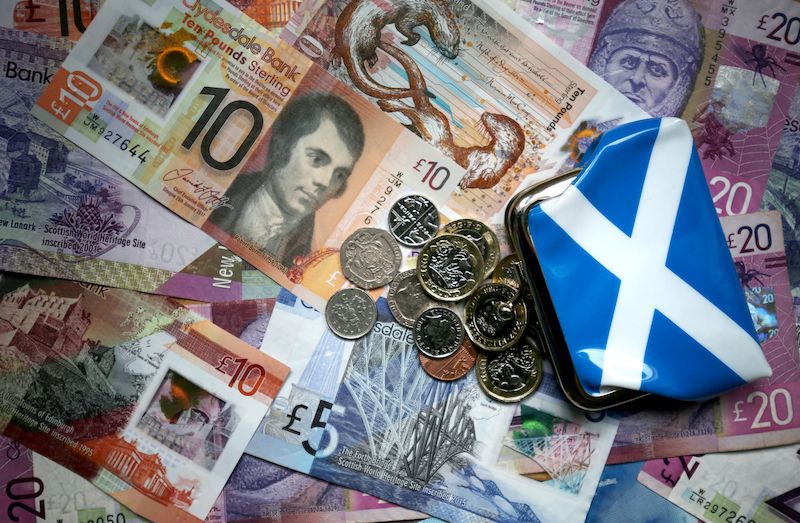Two in three Scottish firms plan to hire new workers, survey finds