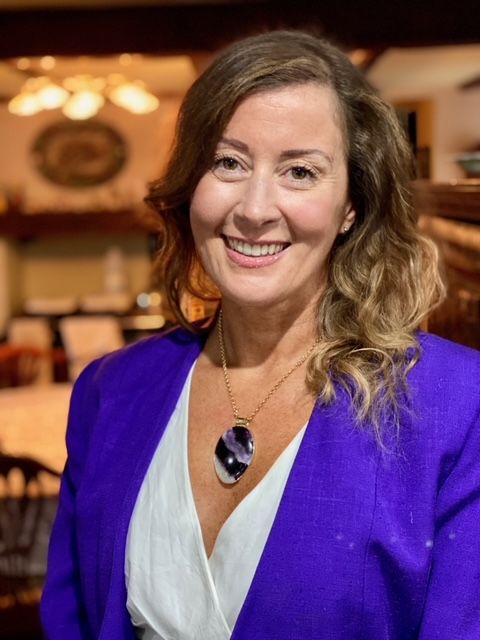 Alstonefield race night to be held in aid of eye surgeon