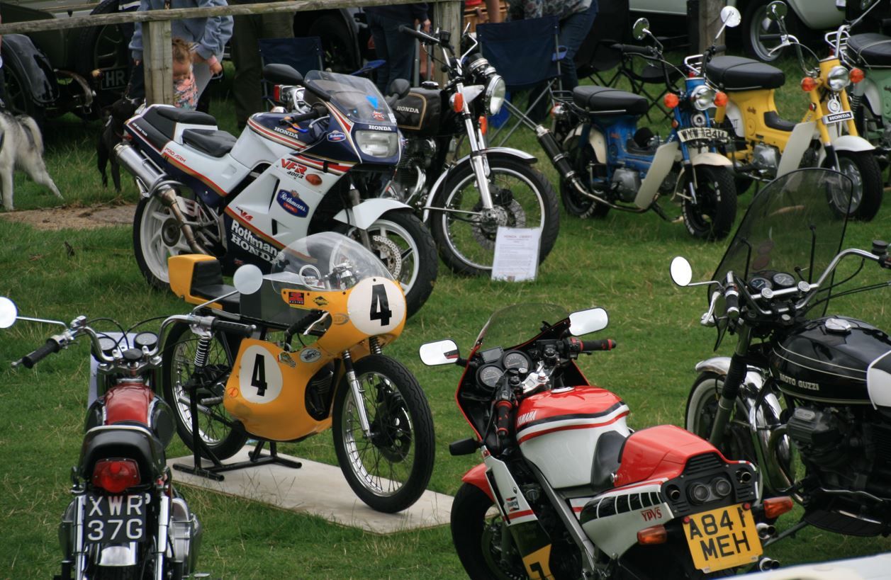 Bumper crowd at Stokesley’s Classics on Show raises £11,000 for charity