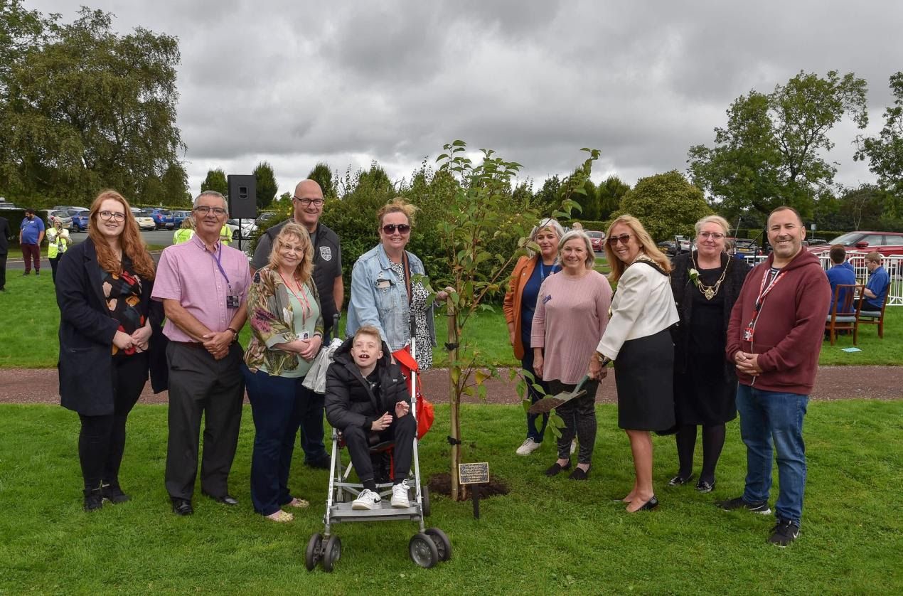 St Helens residents remember lost loved ones on World Suicide Prevention Day