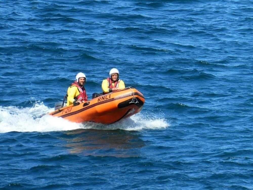 Woman airlifted to hospital with serious injuries after Nanjizal cliff fall