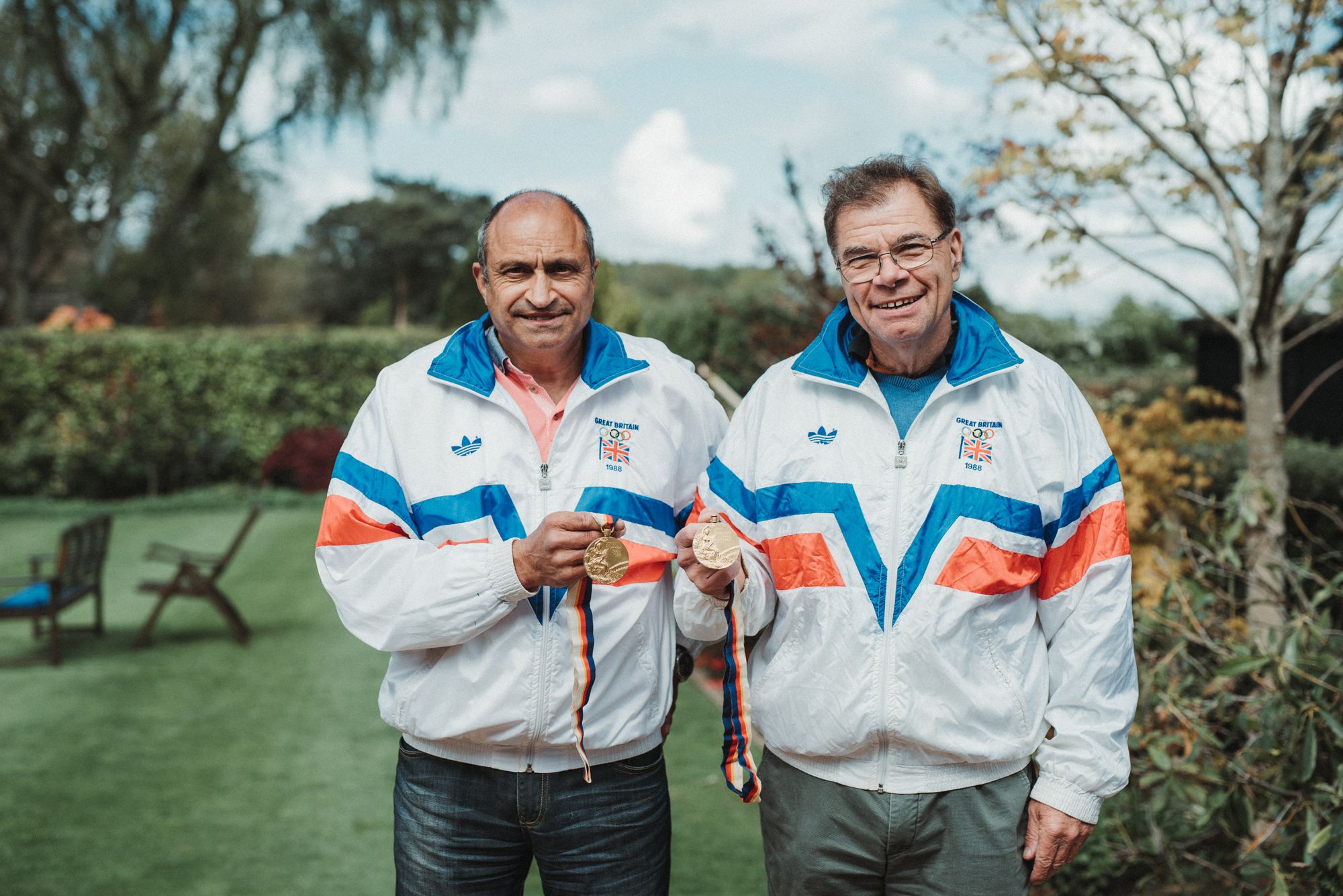 Olympic gold medallist’s London Marathon team raises over £35k for dementia research