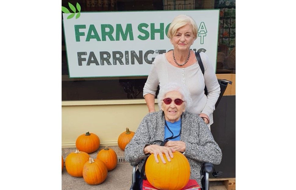 Wells care home residents go pumpkin picking for Halloween