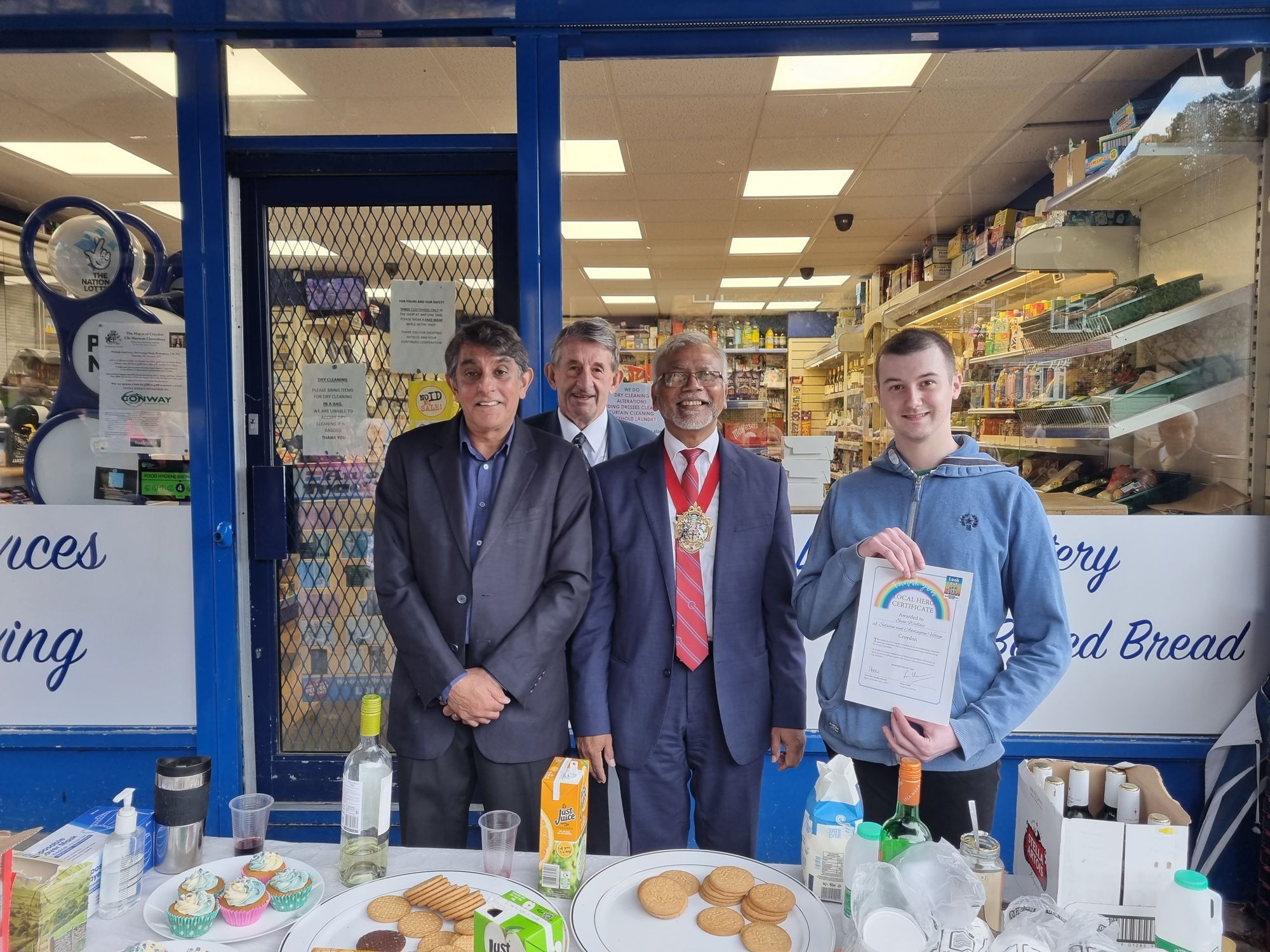 Croydon shop assistant receives local hero award