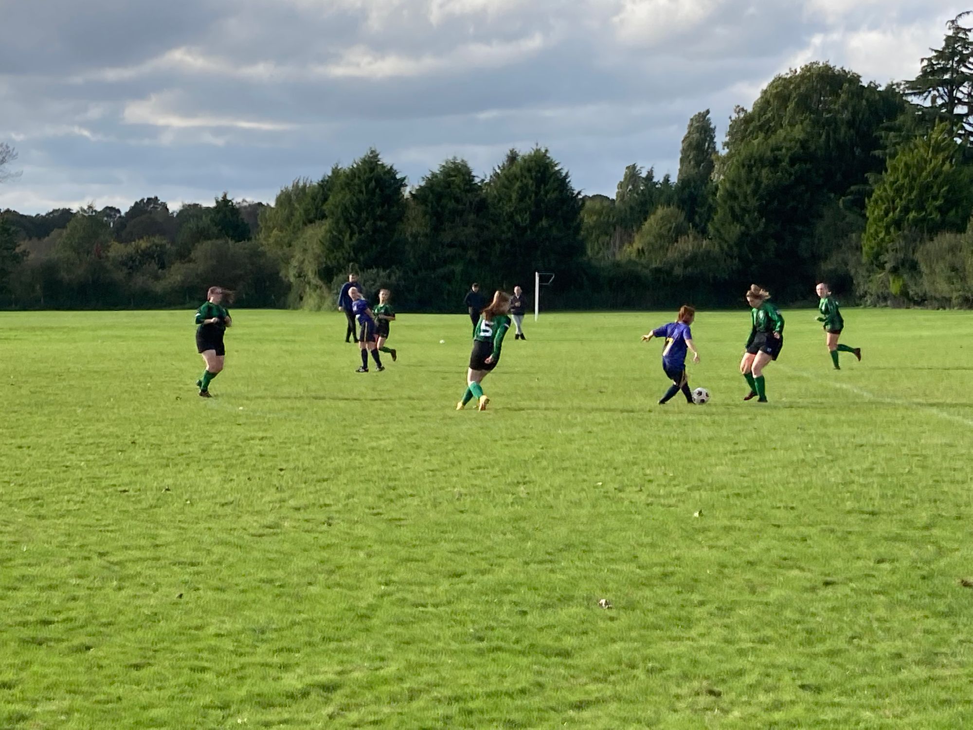 Reigate Women score 18 goals in first win of the season