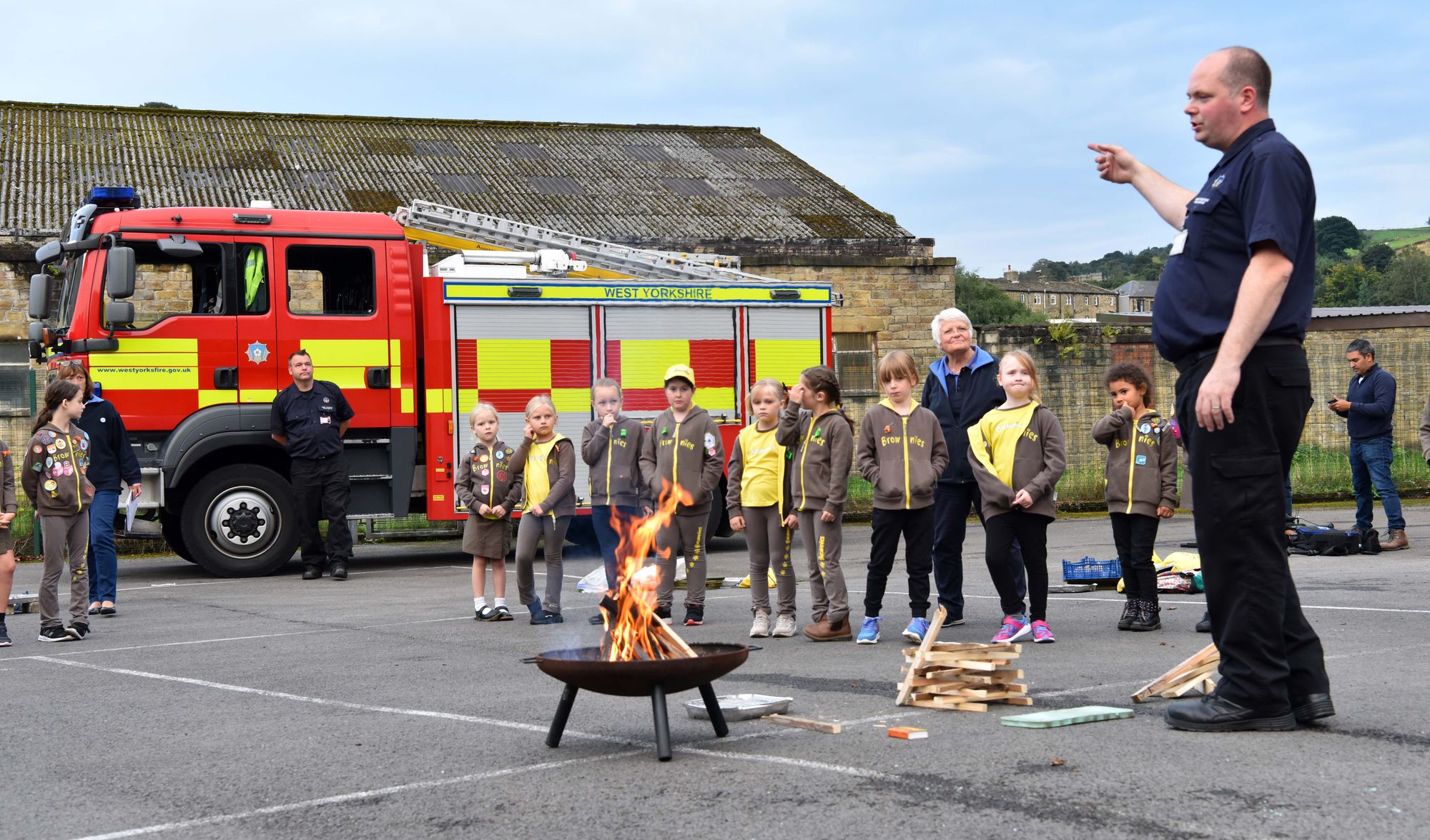 Brownies and Guides in Huddersfield learn important fire safety