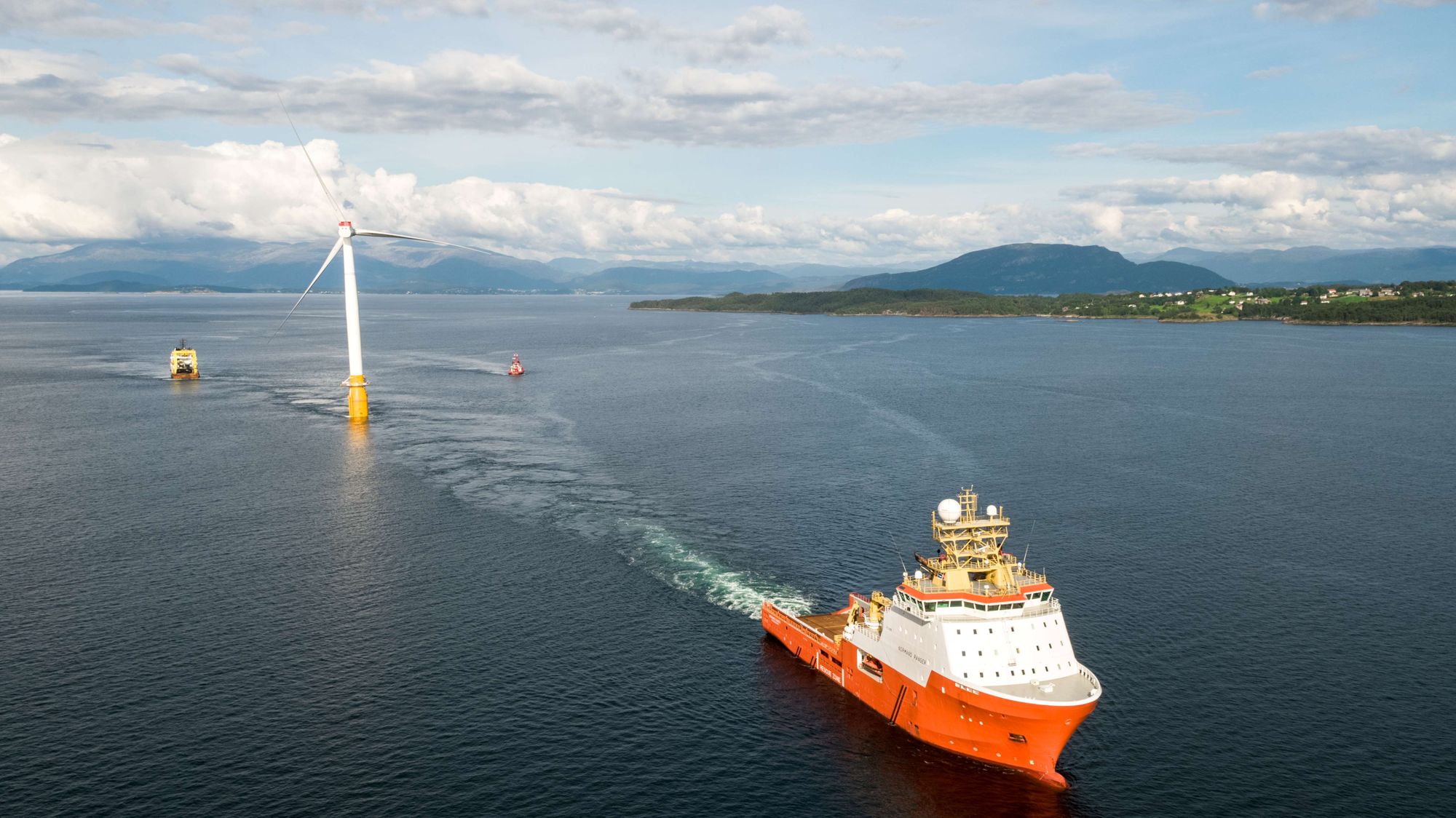 Engineering firm develops new floating offshore windturbines anchoring system