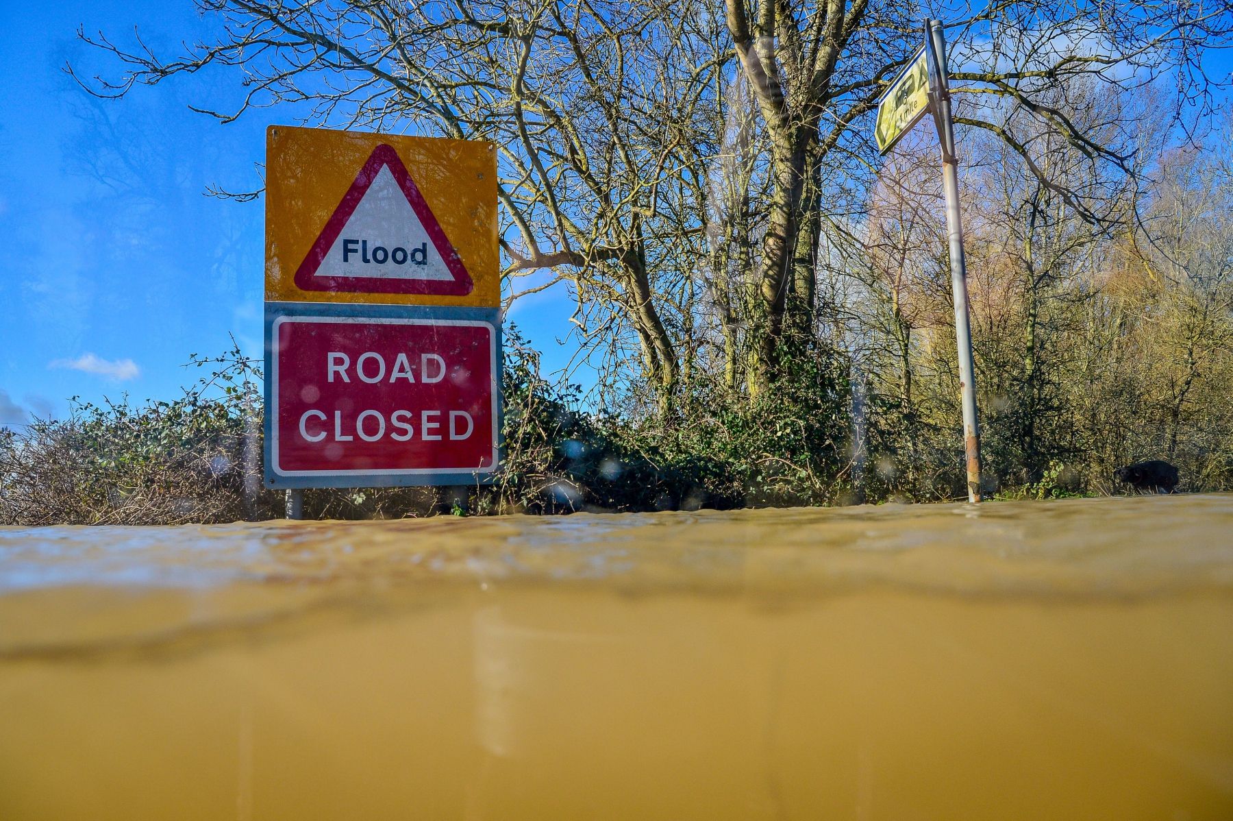 Met Office warns for wetter-than-usual winter across UK