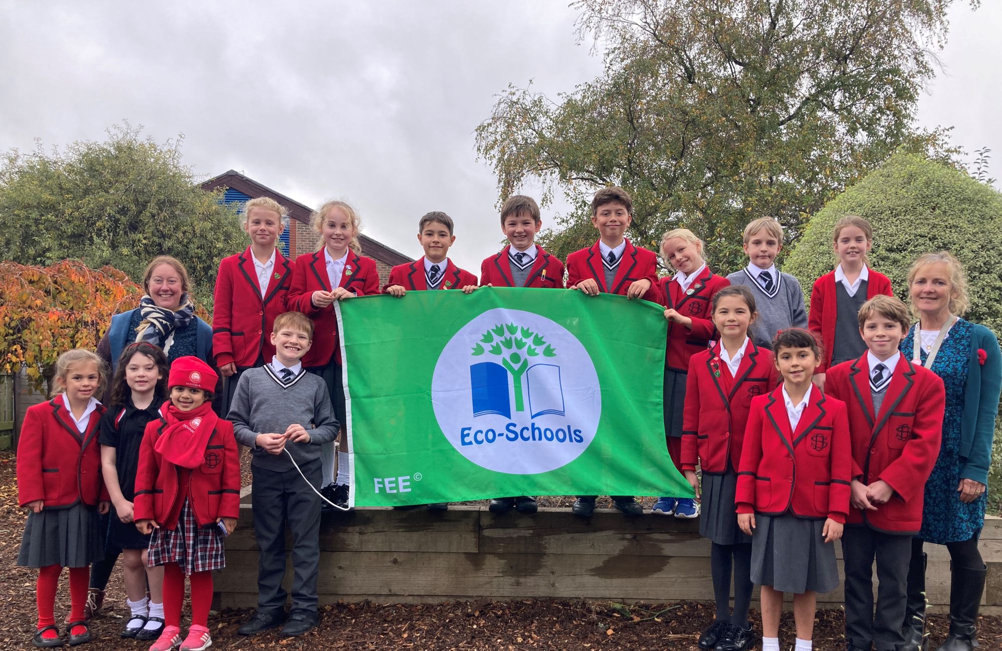 Leatherhead school wins prestigious green flag award