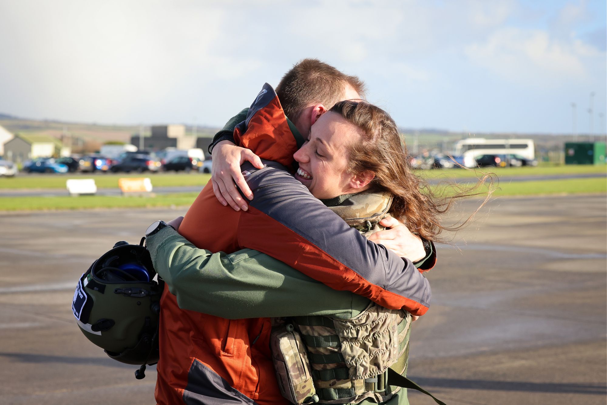 Festive welcome for RNAS Culdrose HMS Queen Elizabeth crew