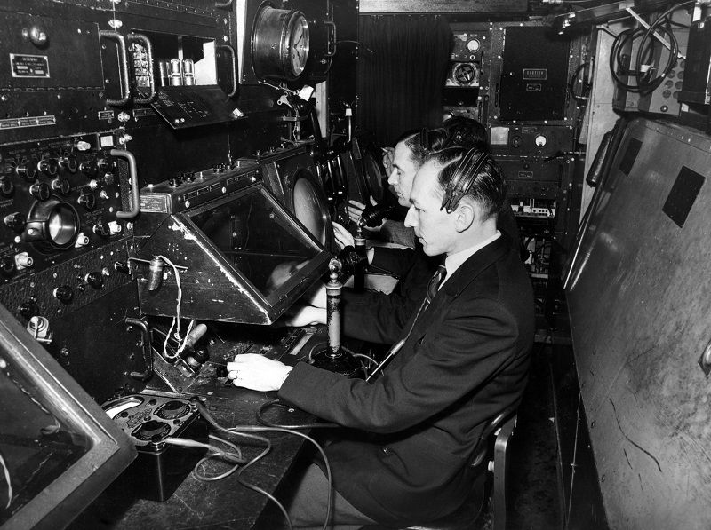 Nostalgia: Ringway Airport radar team launch round-the-clock service