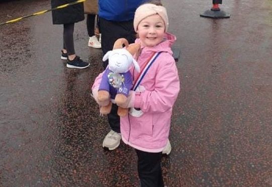 St David's Hospice: Four-year-old raises over £400 for St David’s Hospice in memory of her Nana