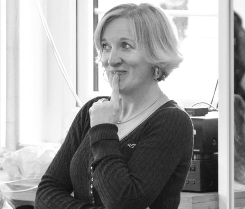 Farnham dance teacher wins national community champion award
