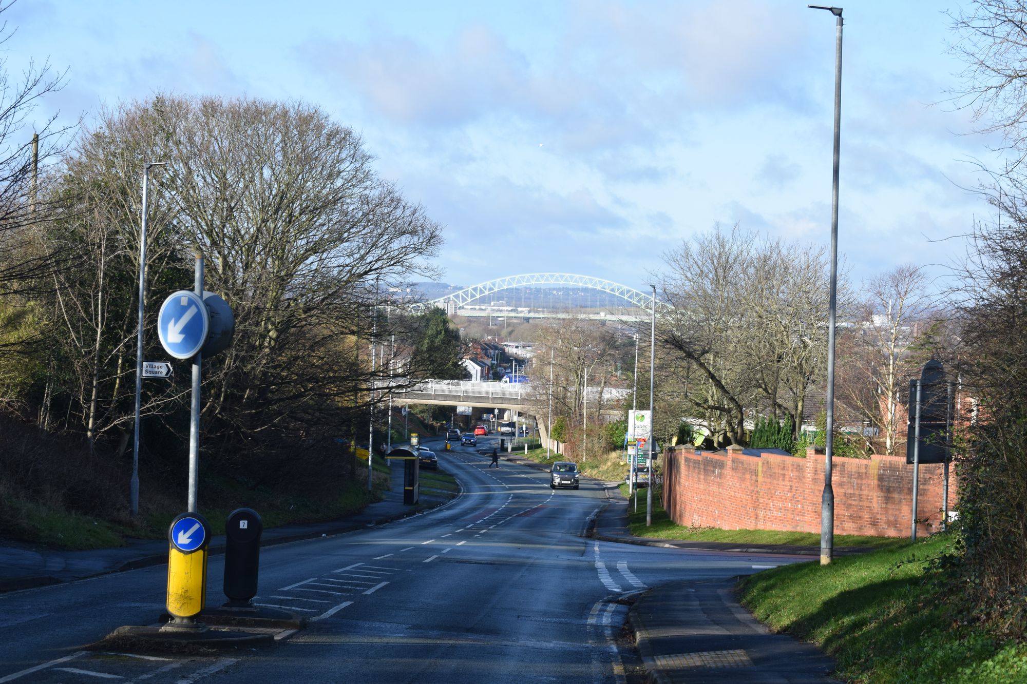 Police to interview man over 'fail to stop' crash in Runcorn