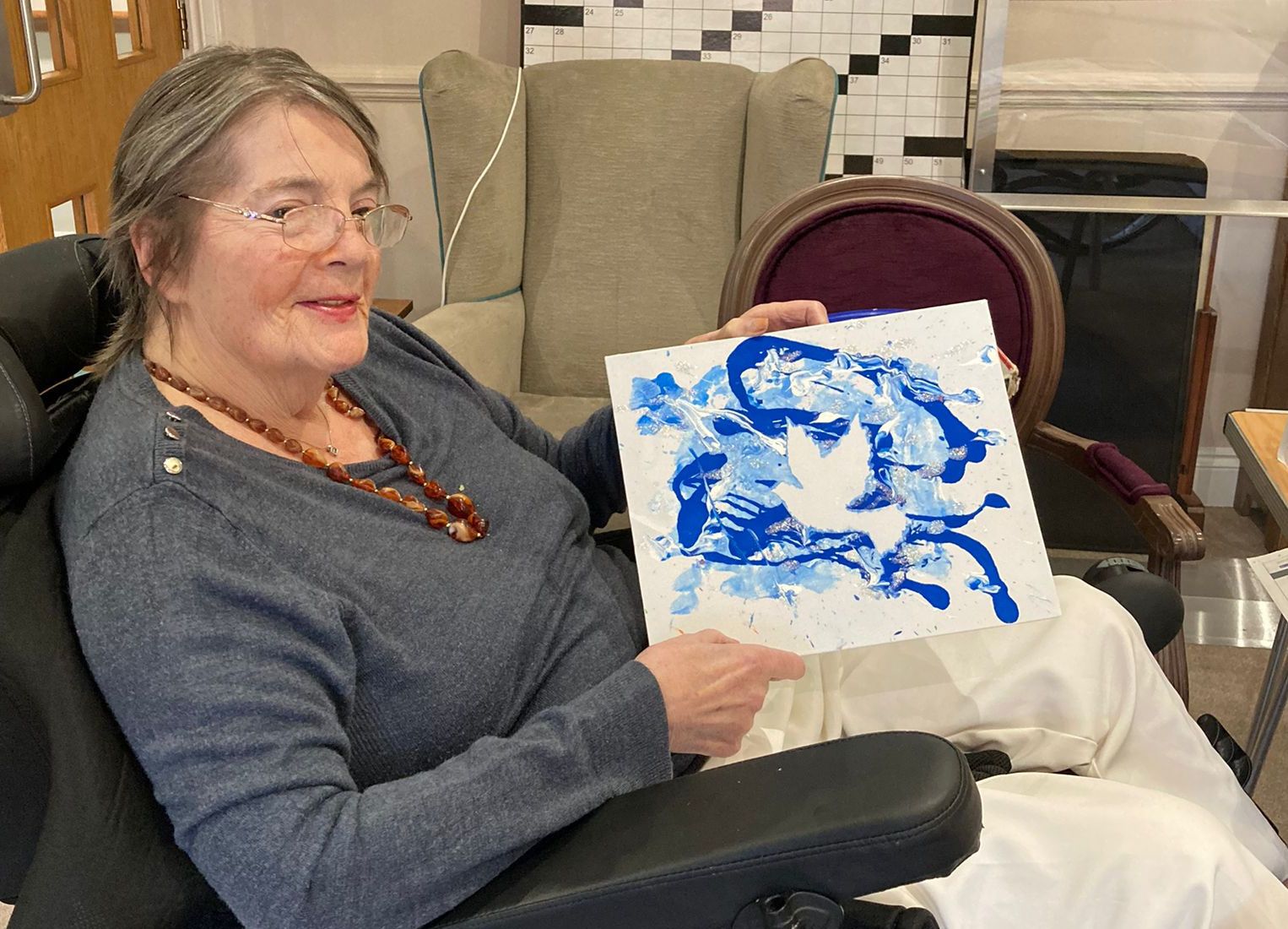 Camberley care home residents celebrate Jackson Pollock's birthday