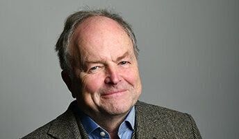 Leicester to host Clive Anderson for one-man comedy show this February