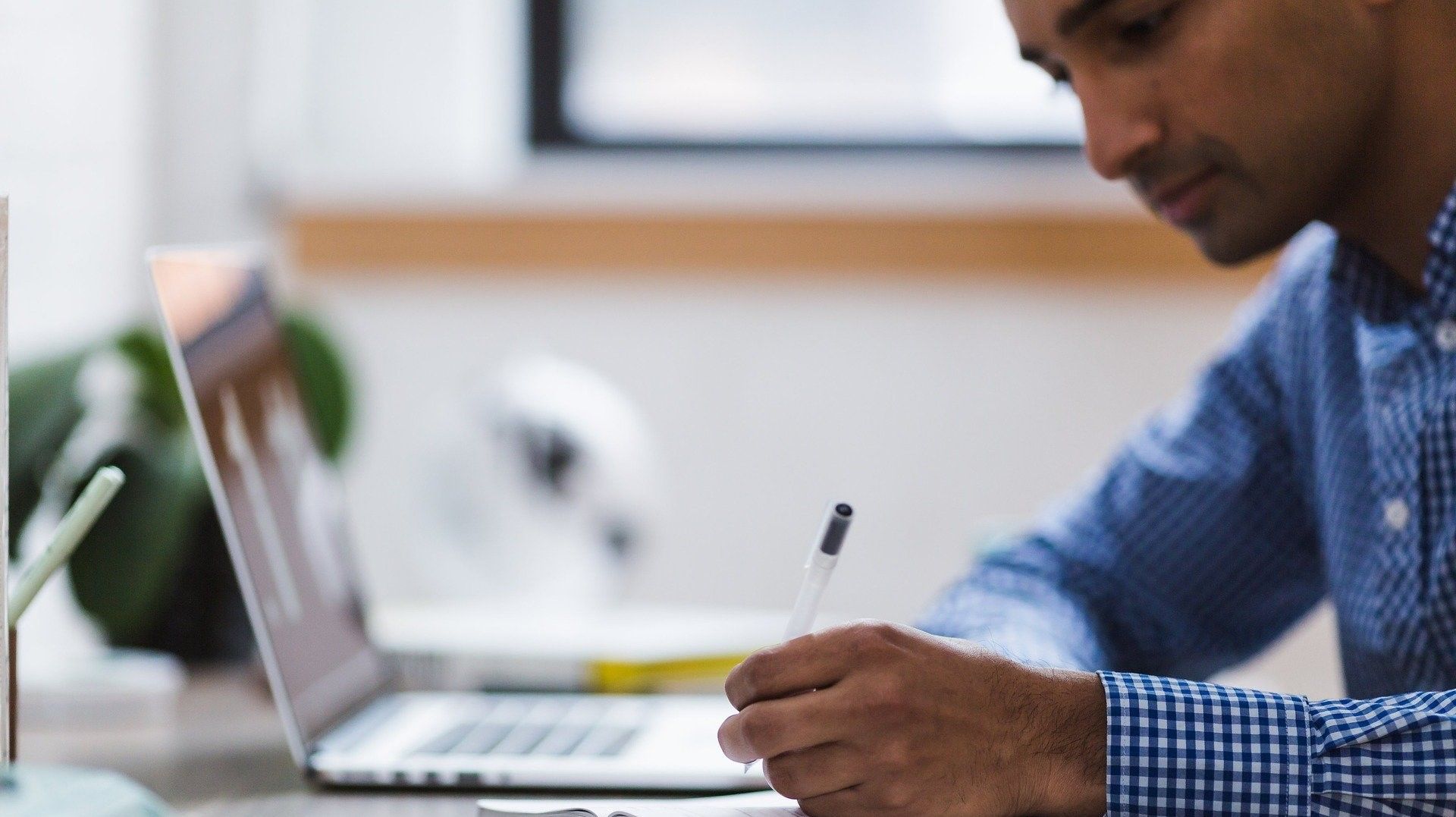 University of Leicester seeks PhD researchers under 'Future 100' scholarship scheme